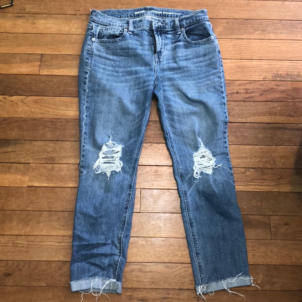 Old Navy Boyfriend Straight Ripped Jeans
